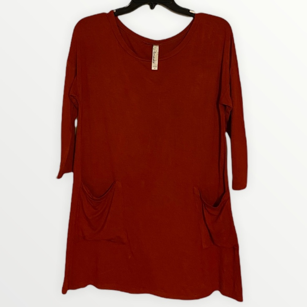 Women’s Emerald Top